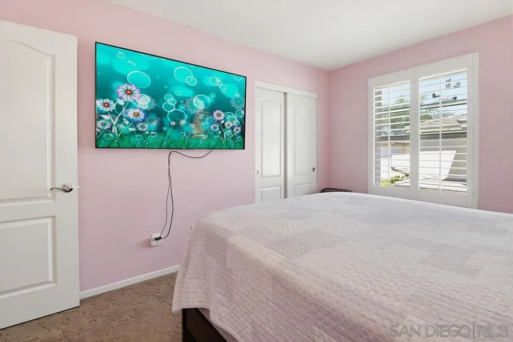 2318 Gardenia