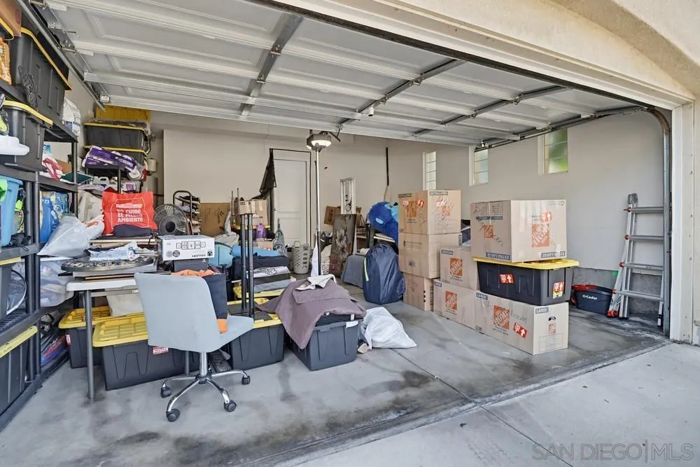2318 Gardenia