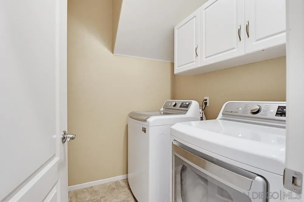 2318 Gardenia