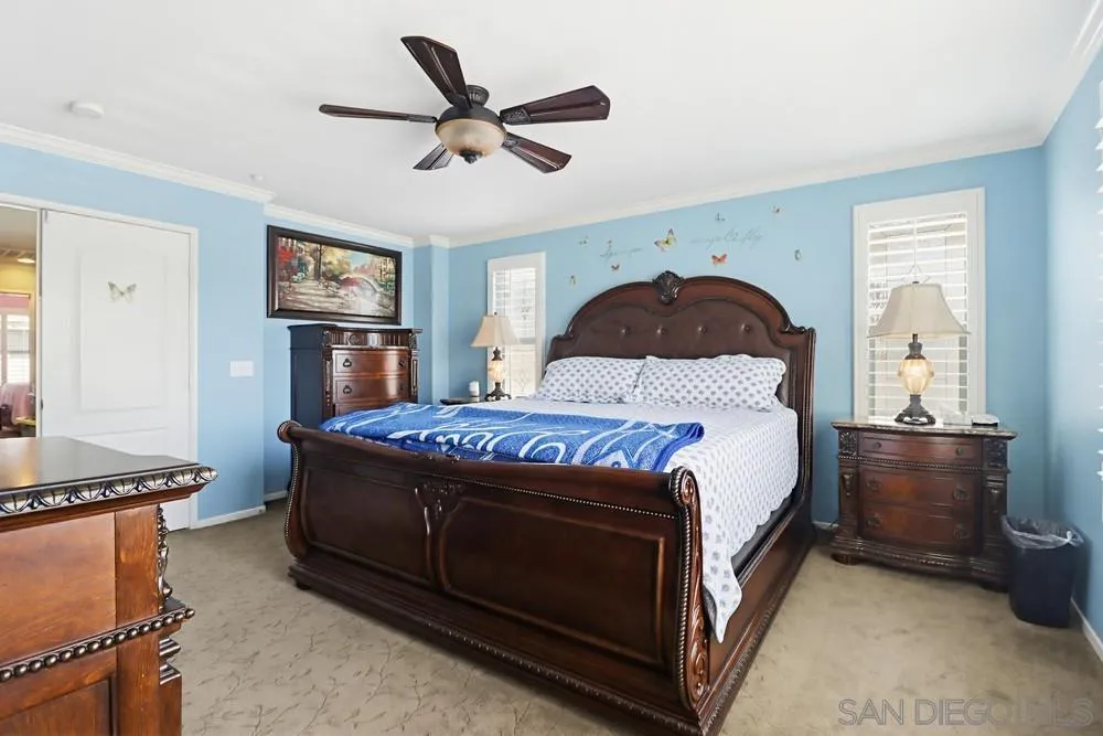 2318 Gardenia