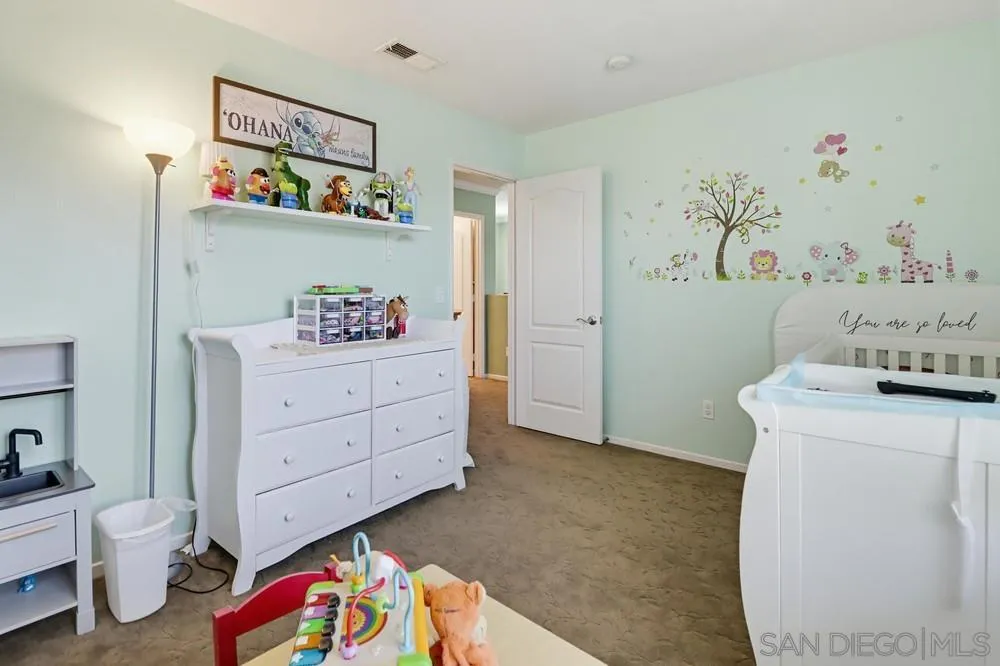 2318 Gardenia