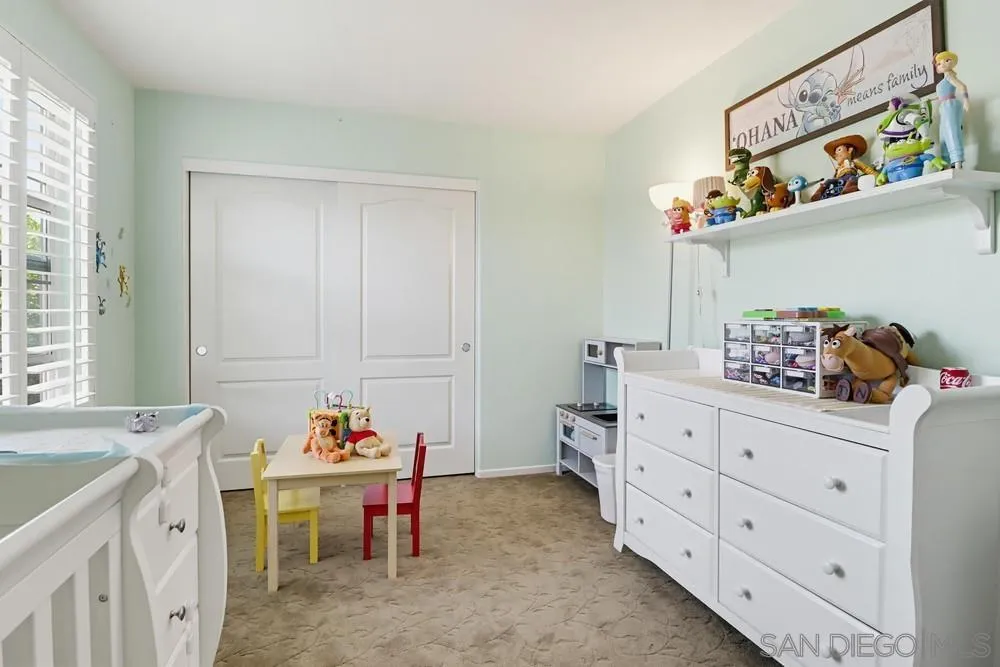 2318 Gardenia