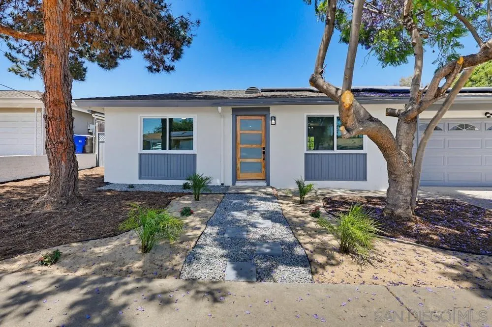 569 Gold Dr.