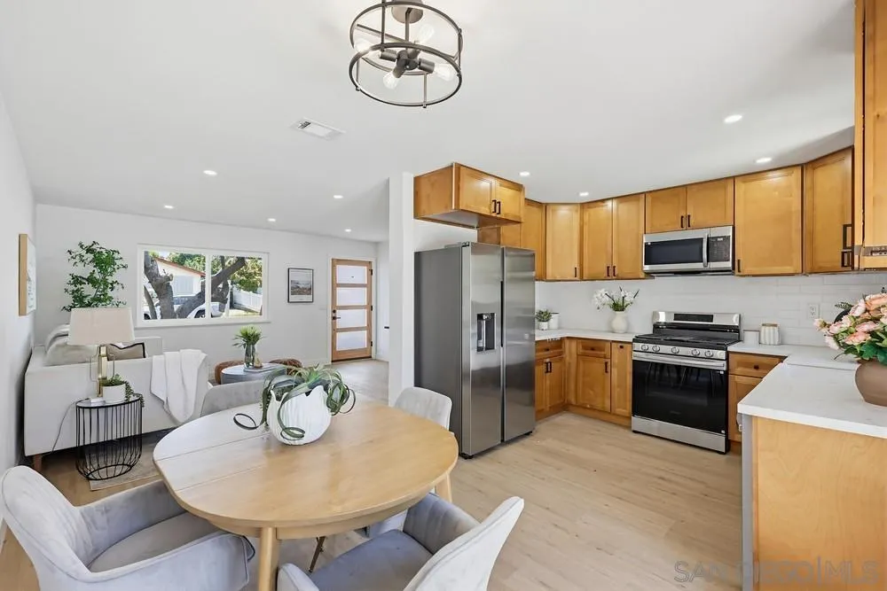 569 Gold Dr.