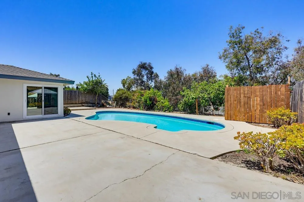 569 Gold Dr.
