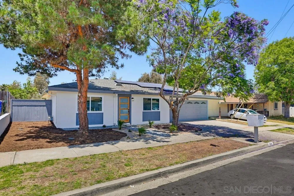 569 Gold Dr.