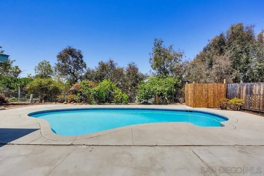 569 Gold Dr.