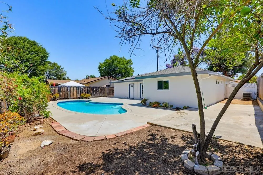 569 Gold Dr.