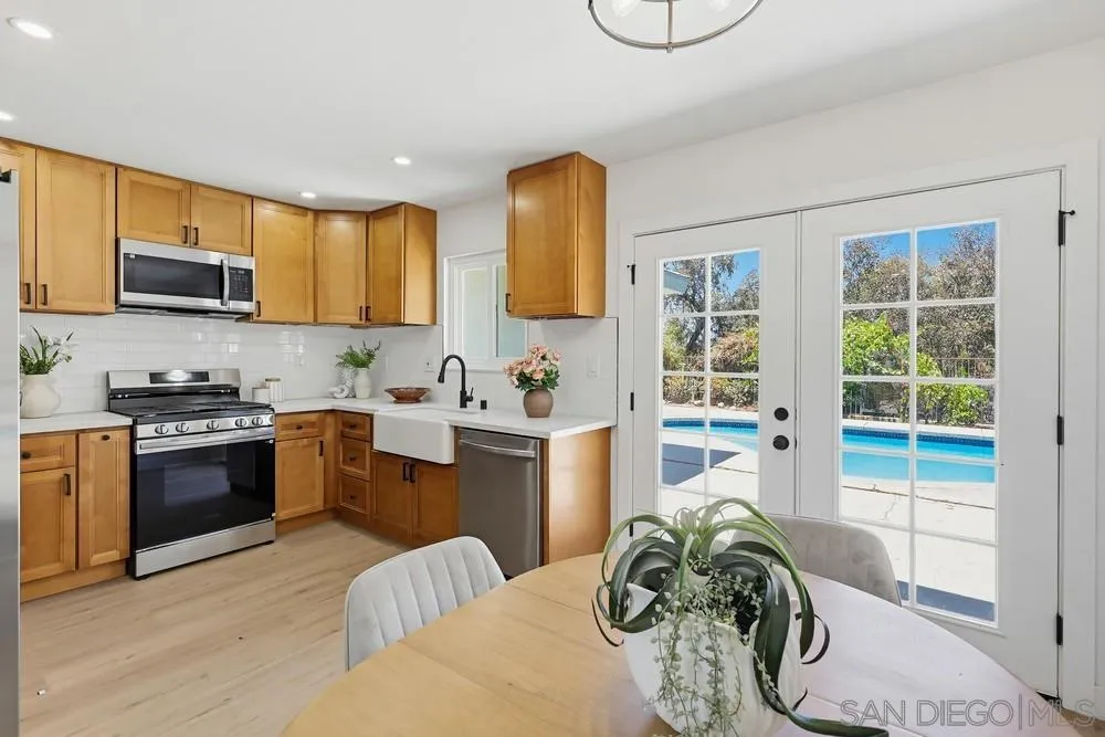 569 Gold Dr.