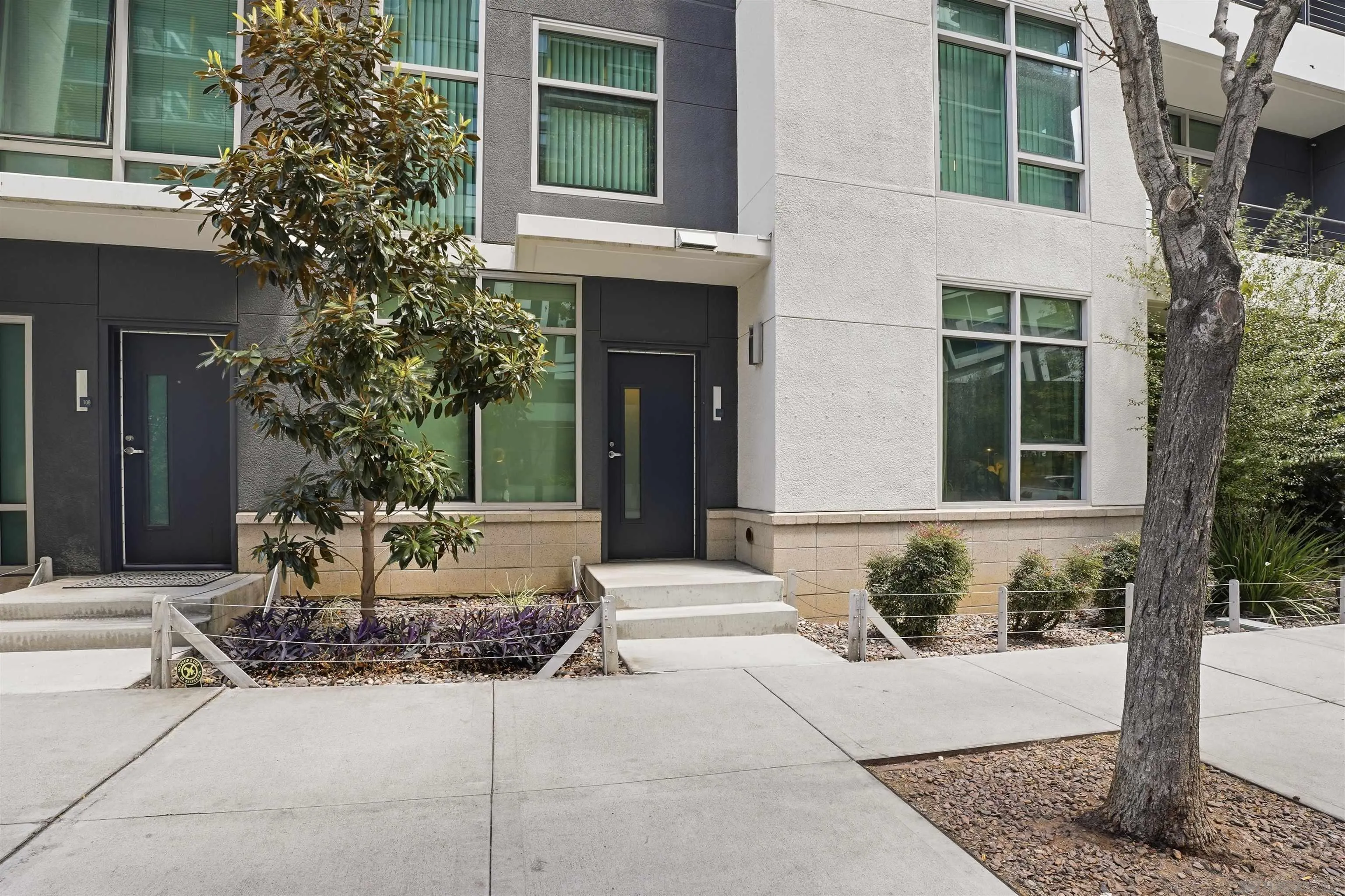 425 W Beech St Unit 107