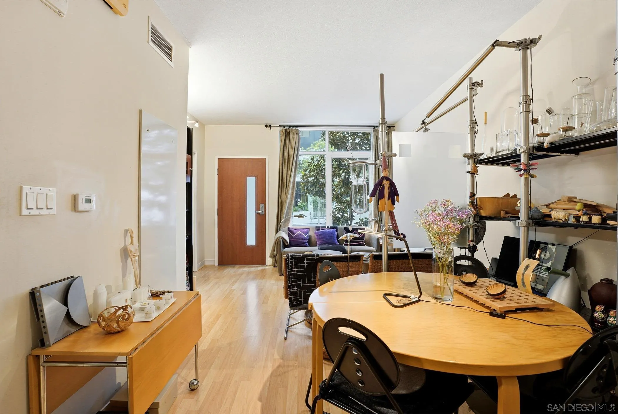 425 W Beech St Unit 107