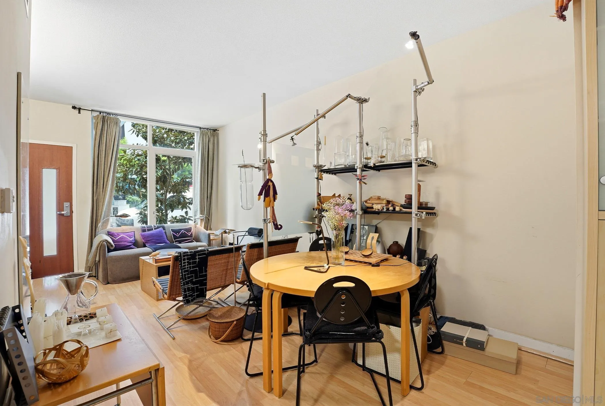 425 W Beech St Unit 107