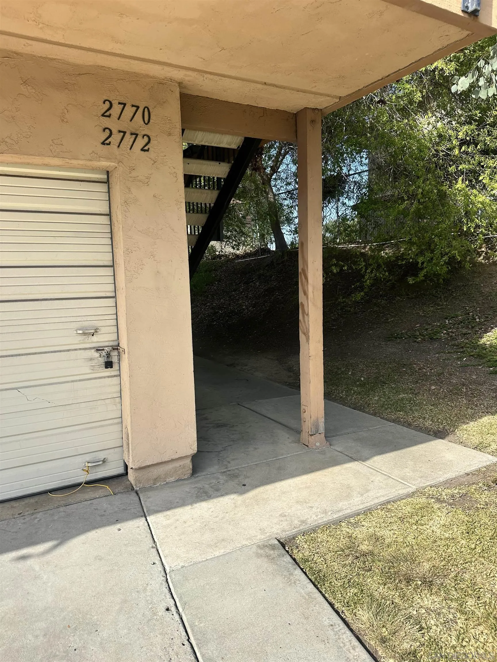 2772 Alta View