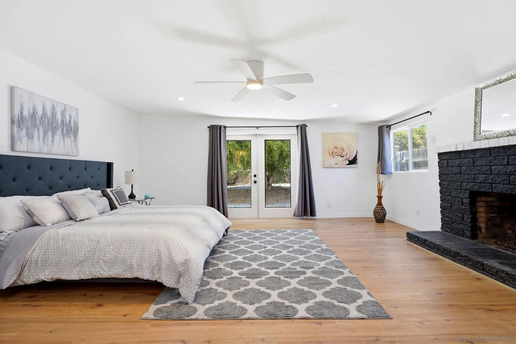 856 Elm Ave