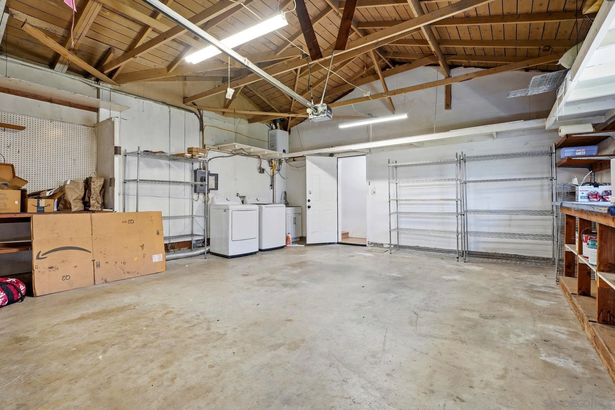 856 Elm Ave