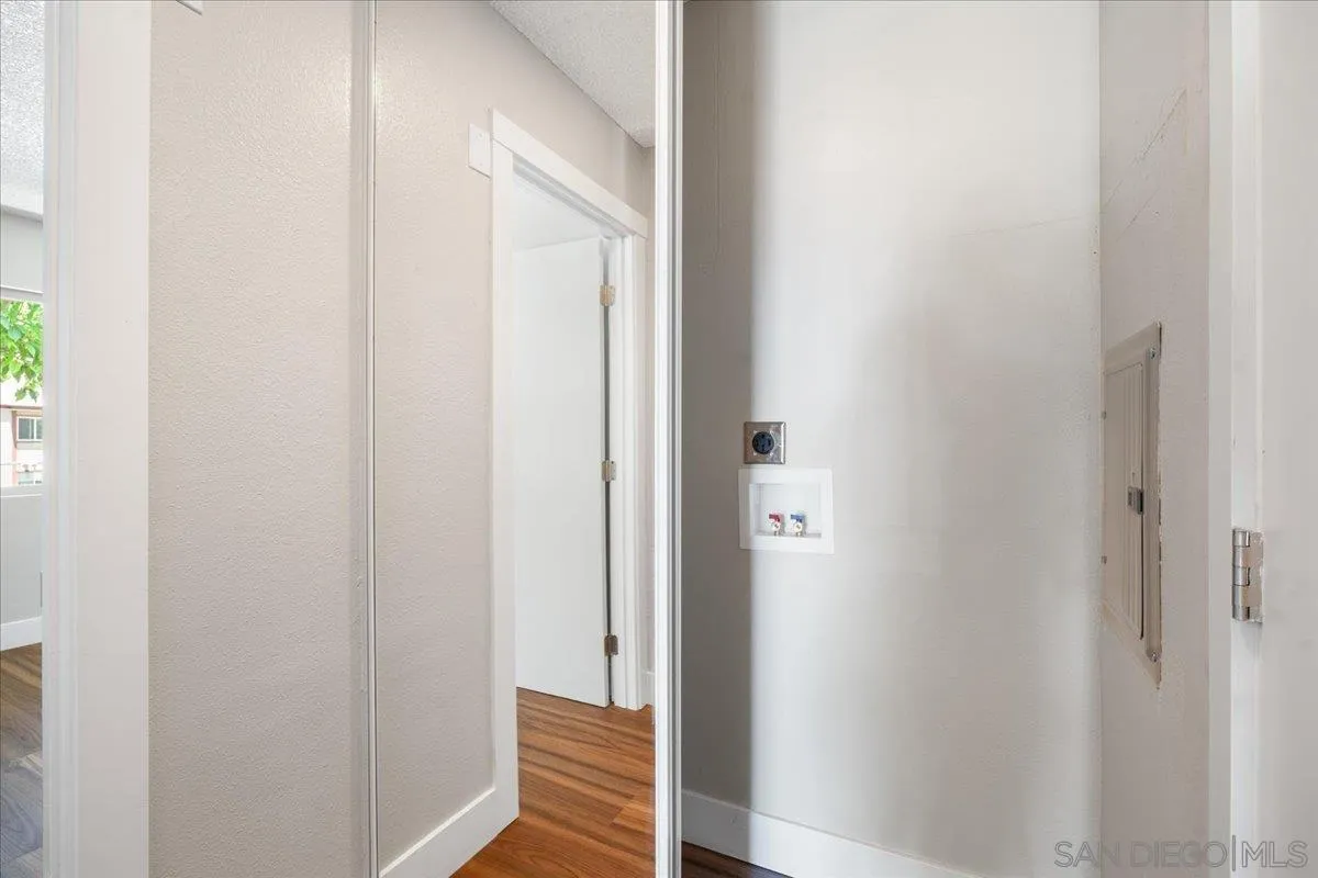 5473 Adobe Falls Rd Unit 9