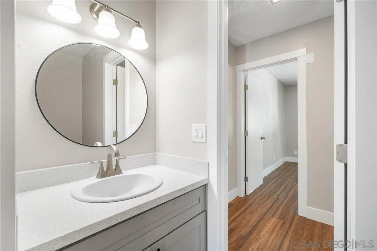 5473 Adobe Falls Rd Unit 9