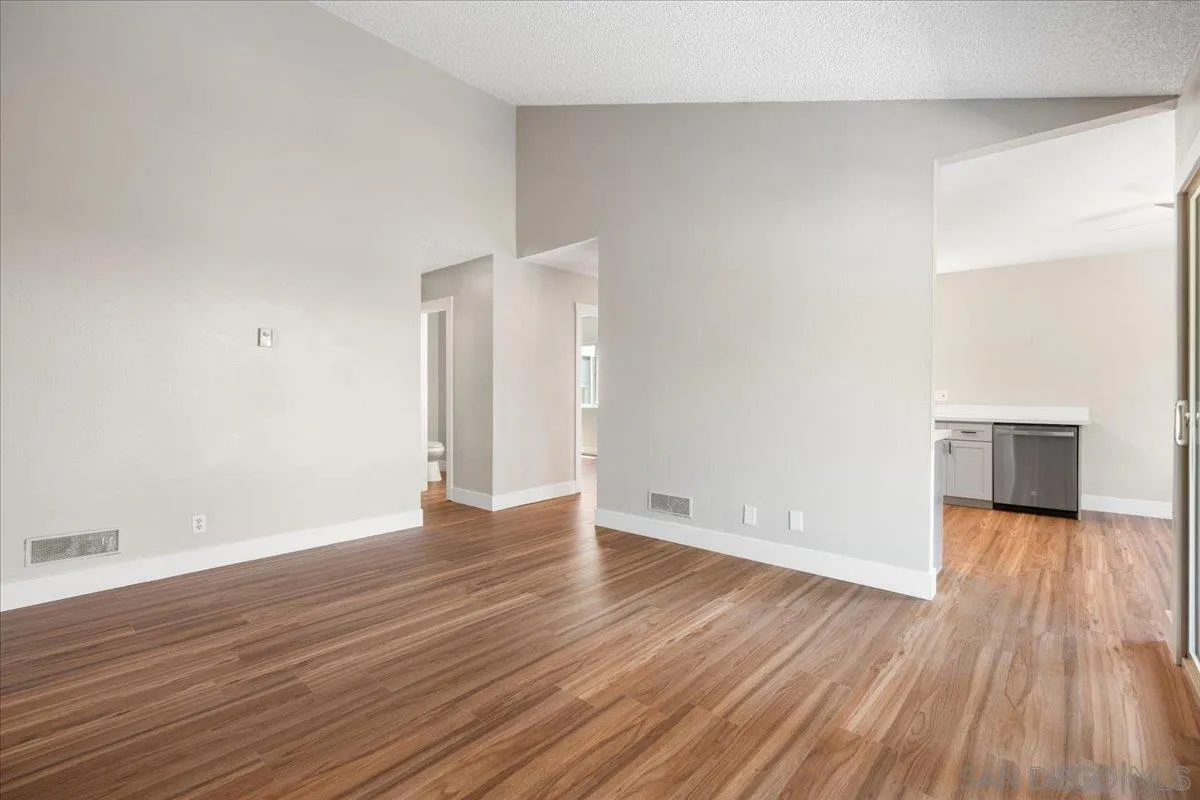 5473 Adobe Falls Rd Unit 9