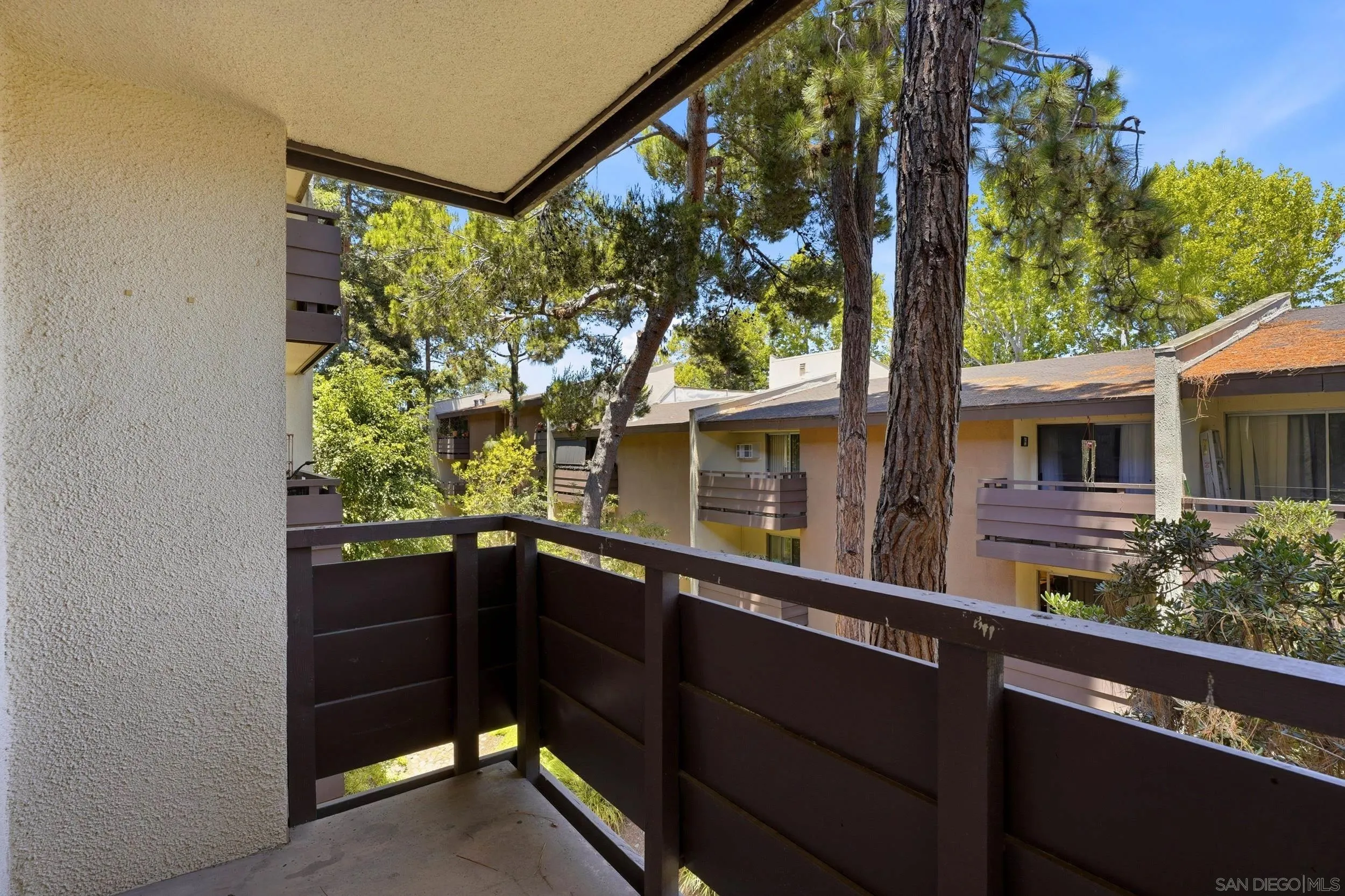 1621 Hotel Circle S Unit E230