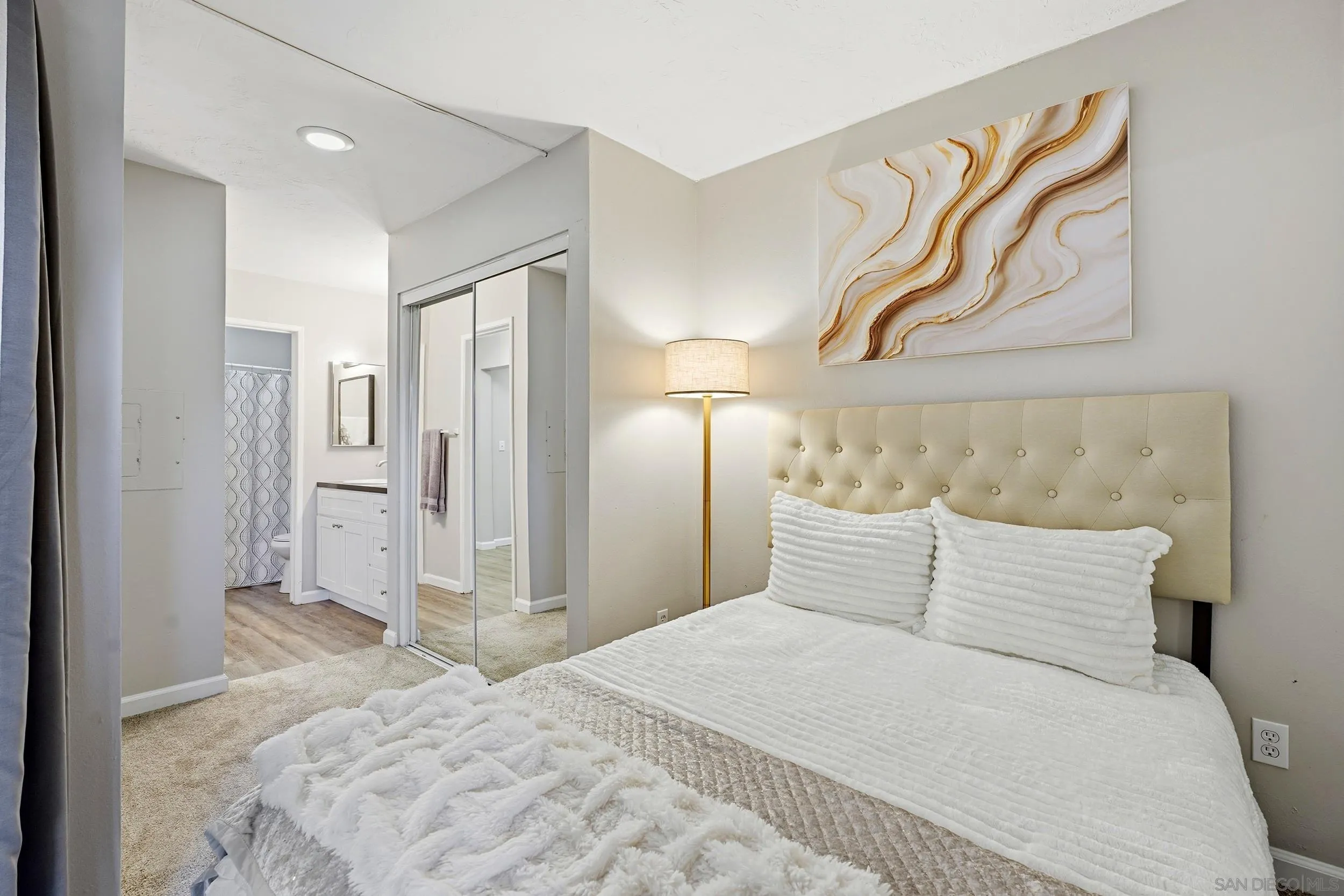 1621 Hotel Circle S Unit E230