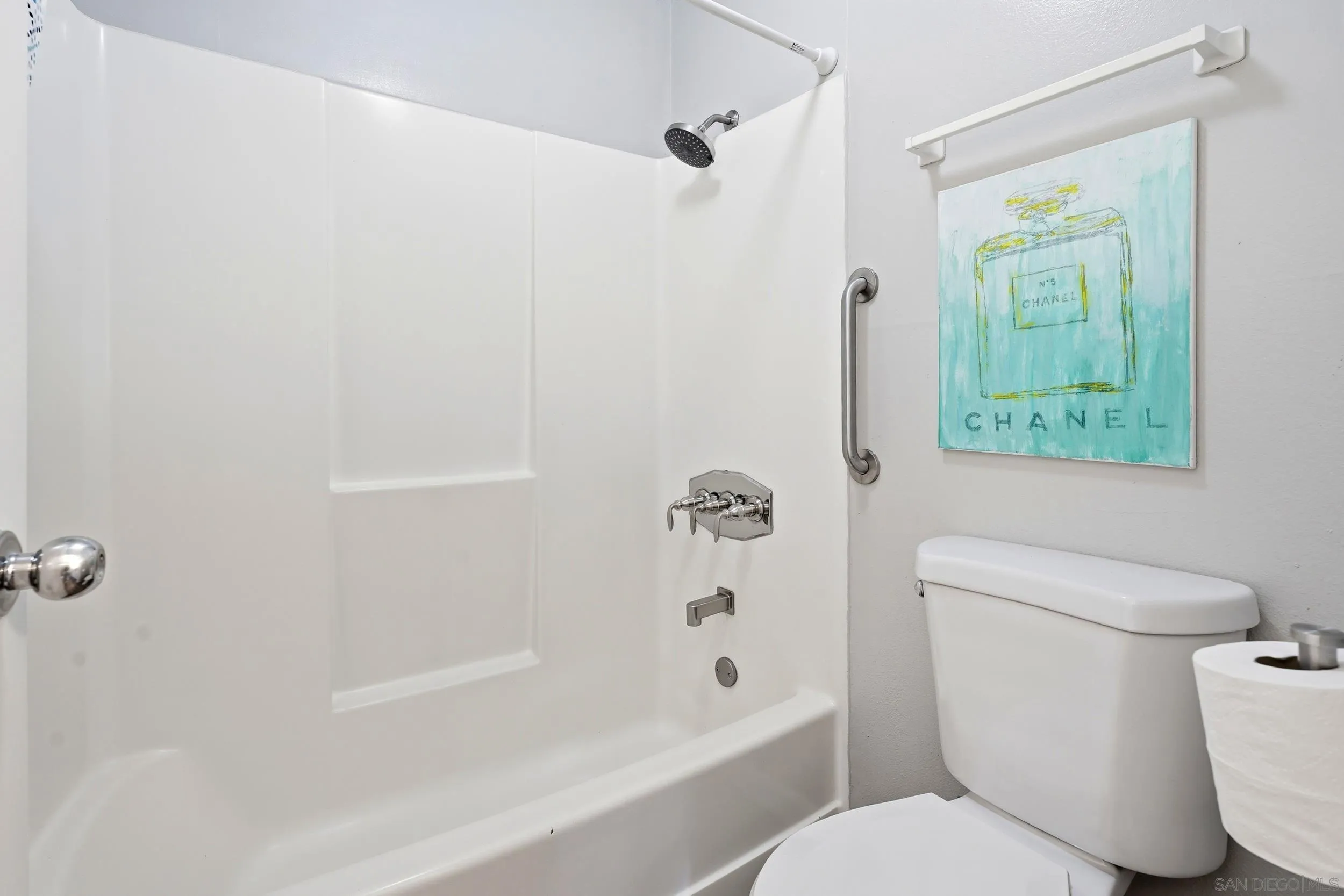 1621 Hotel Circle S Unit E230
