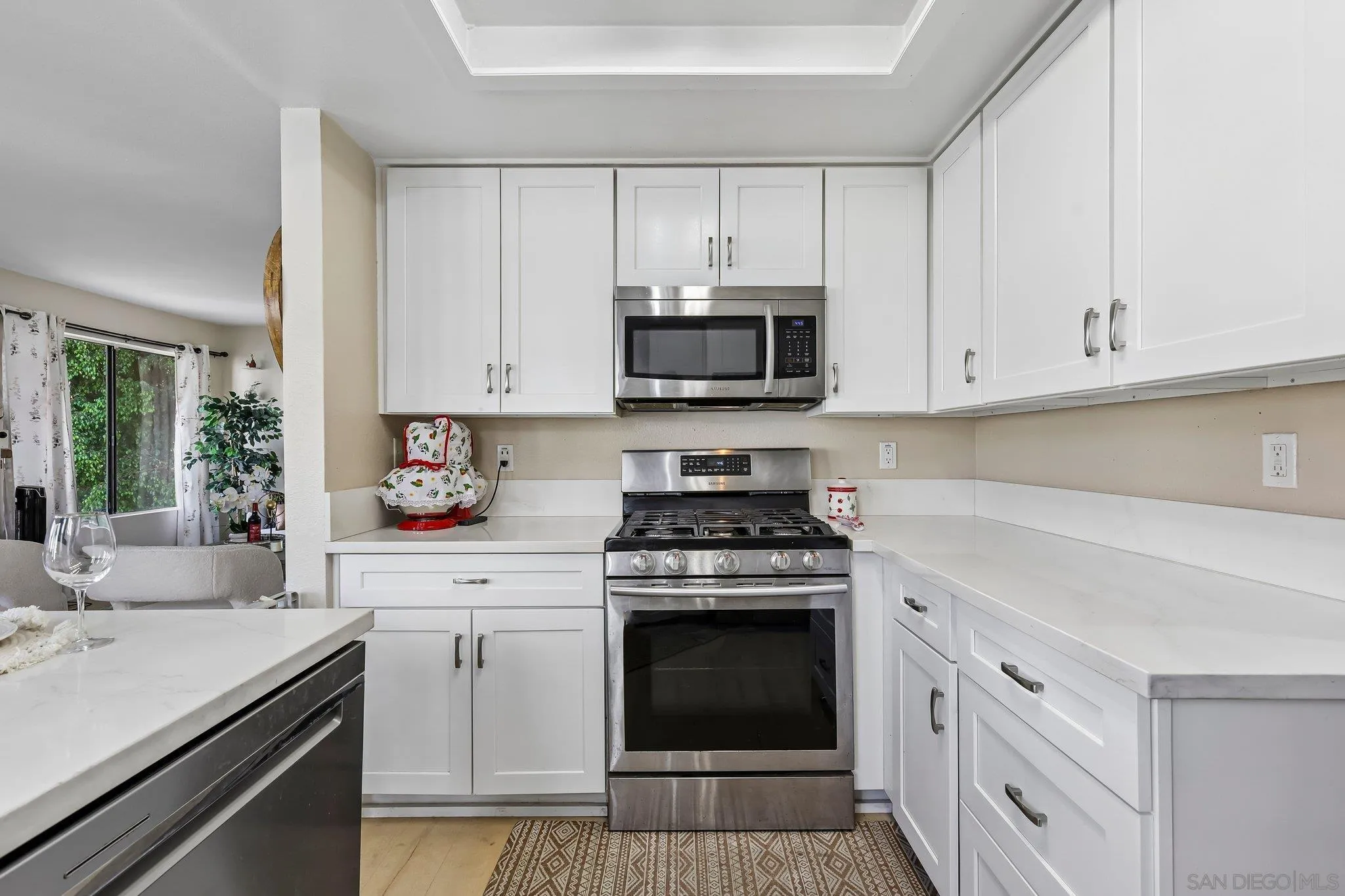 8365 Broadway