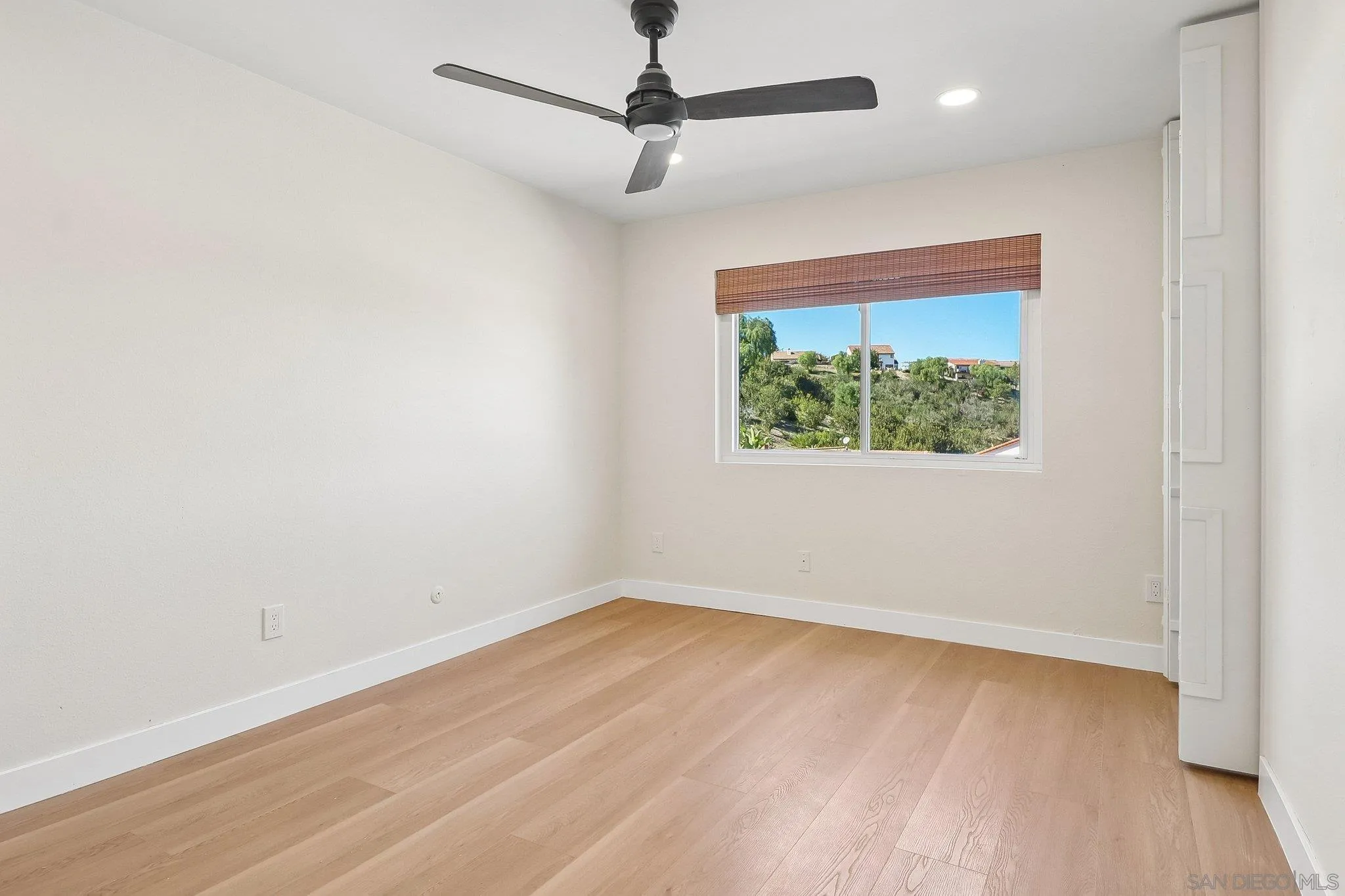 1334 Ridgeview Way