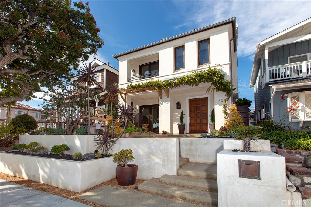 303 Poinsettia Avenue