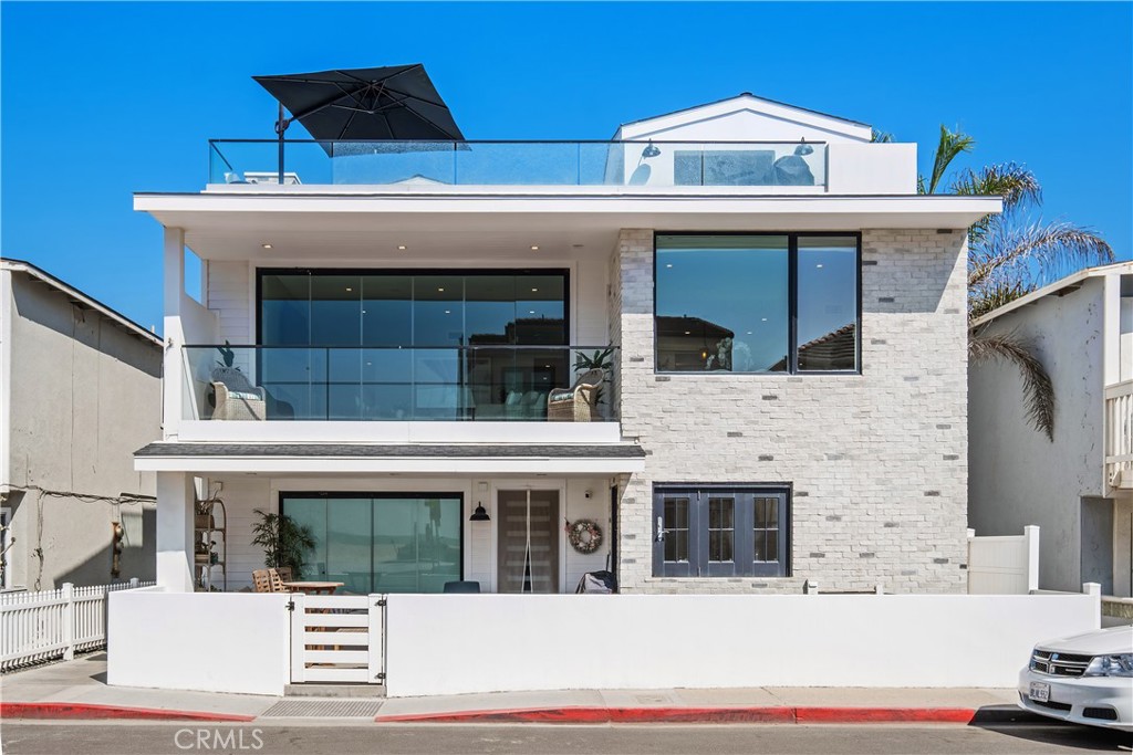 4918 SEASHORE Drive