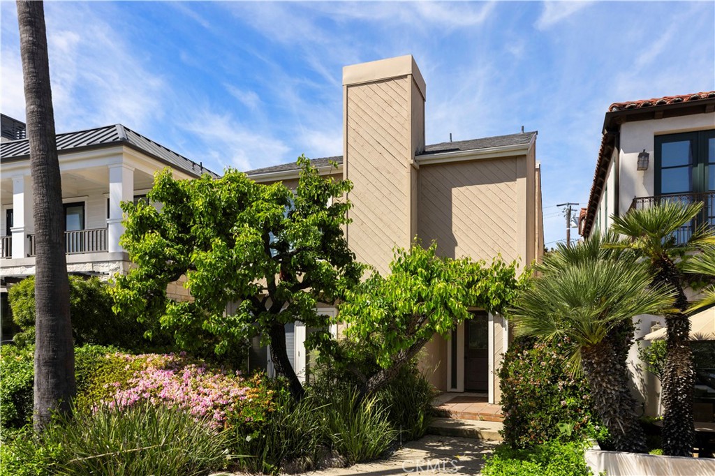 435 Goldenrod Avenue