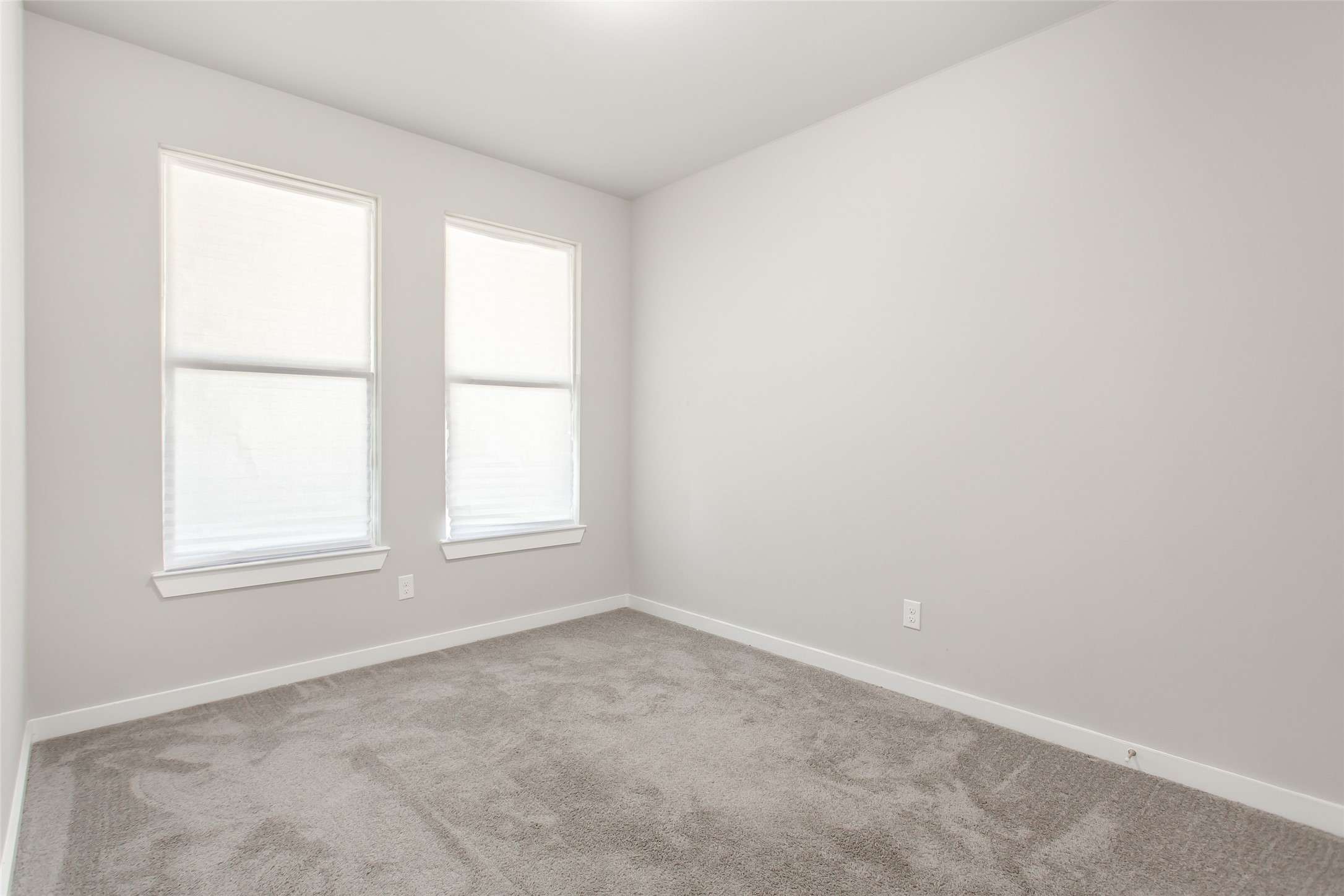 1306 E Kiest Boulevard