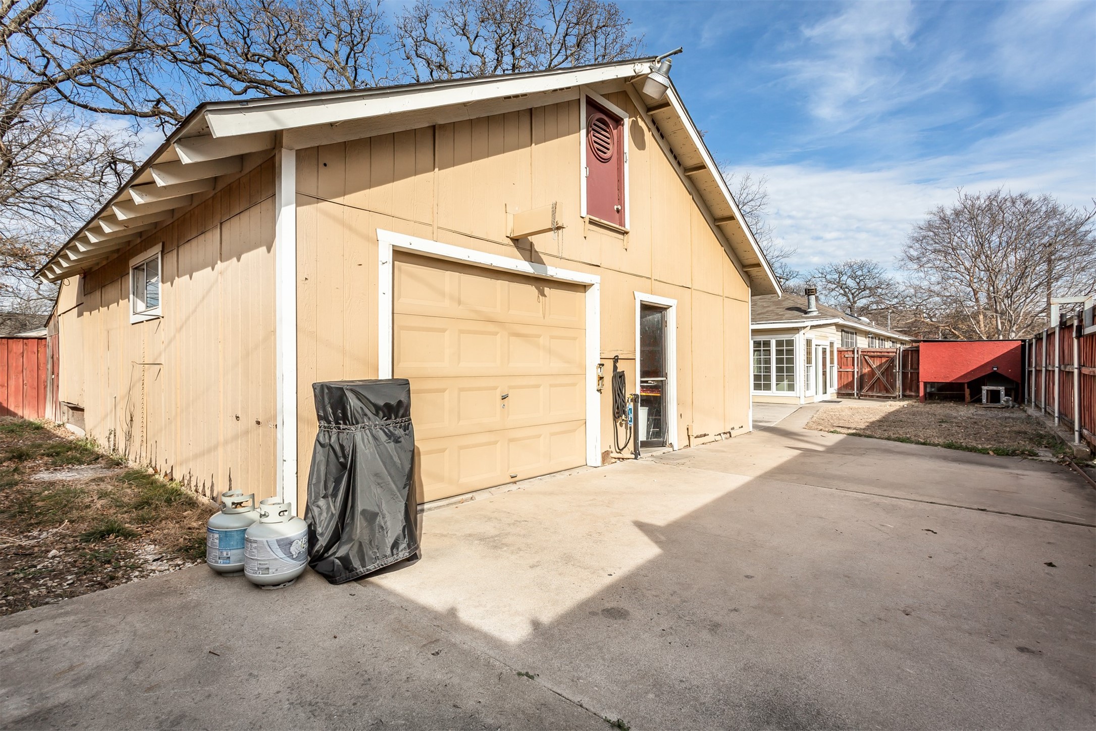 619 Oakland Drive