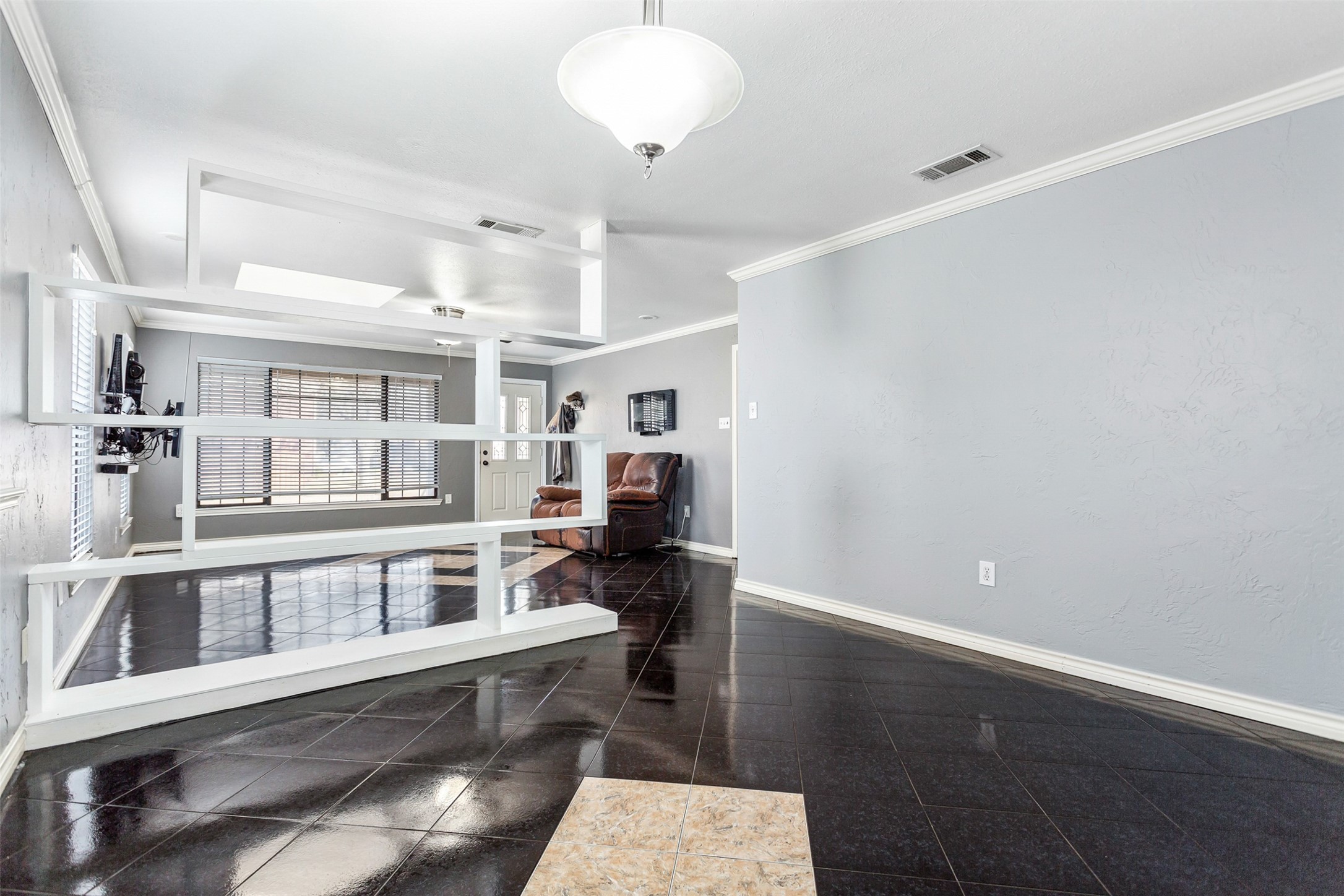 619 Oakland Drive