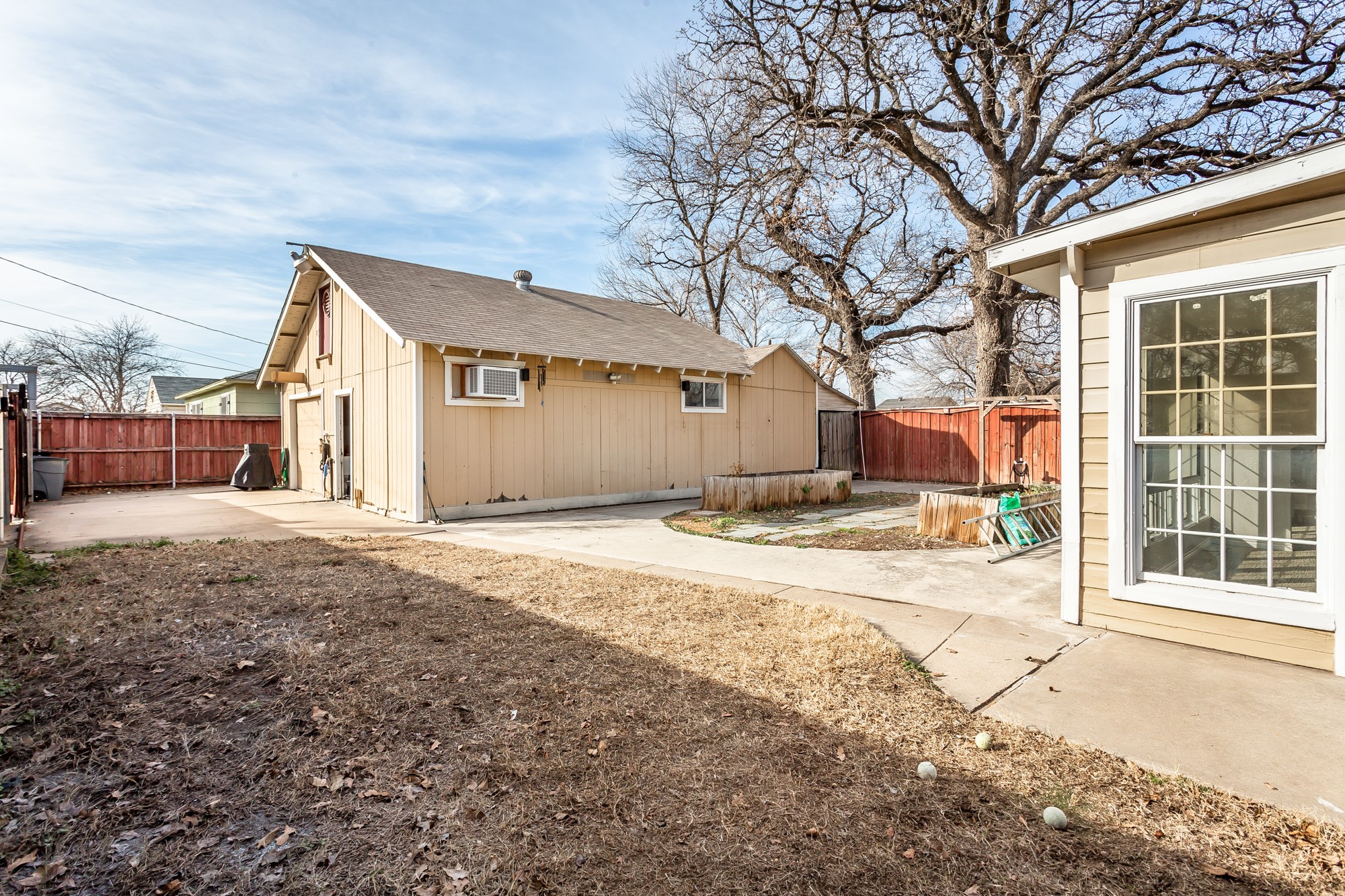 619 Oakland Drive