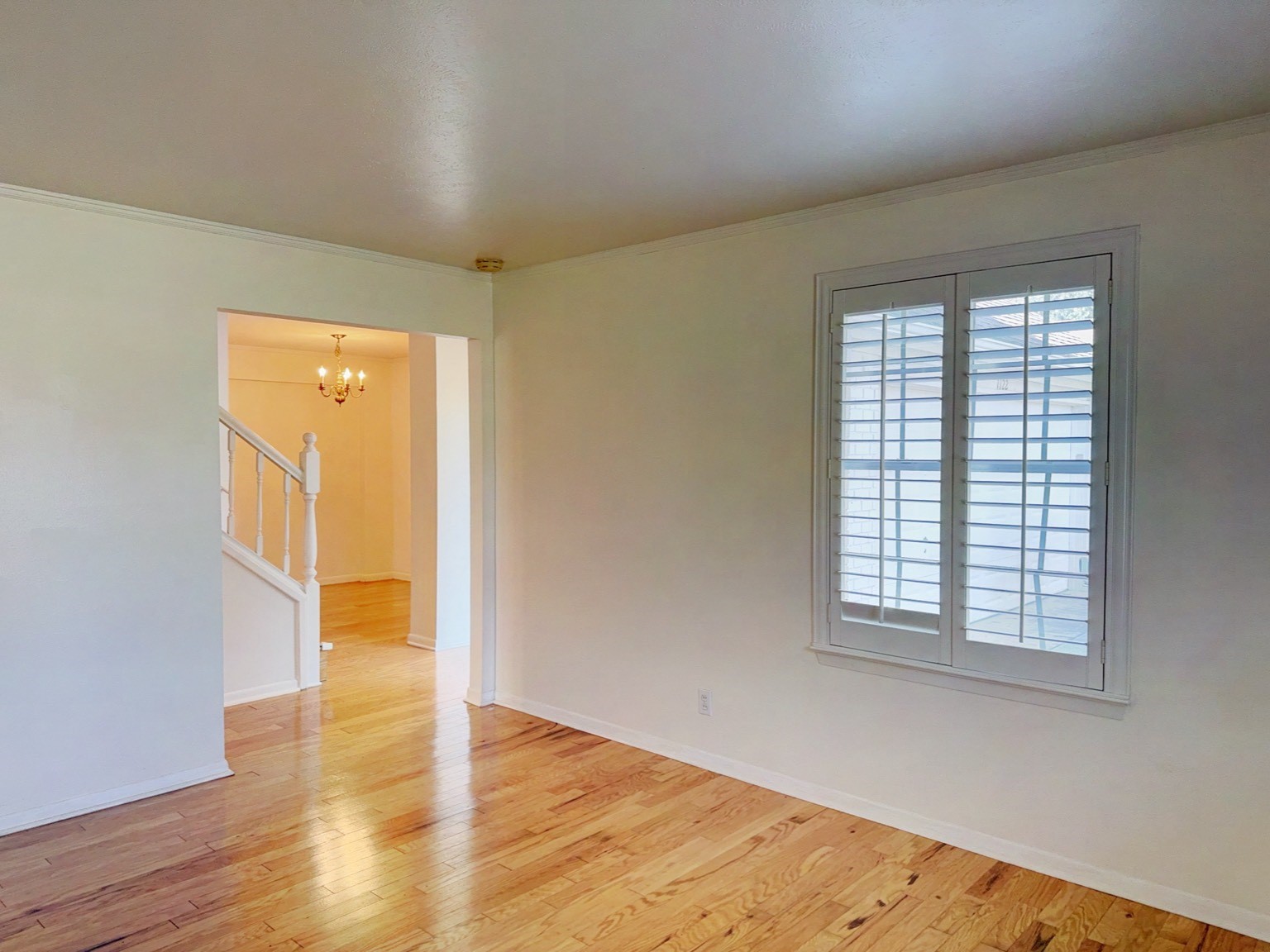 1122 W Northgate Drive