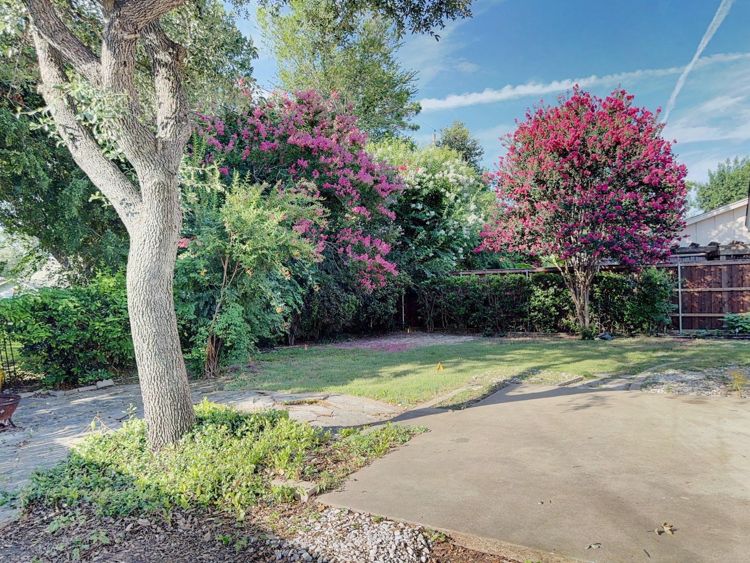 1122 W Northgate Drive