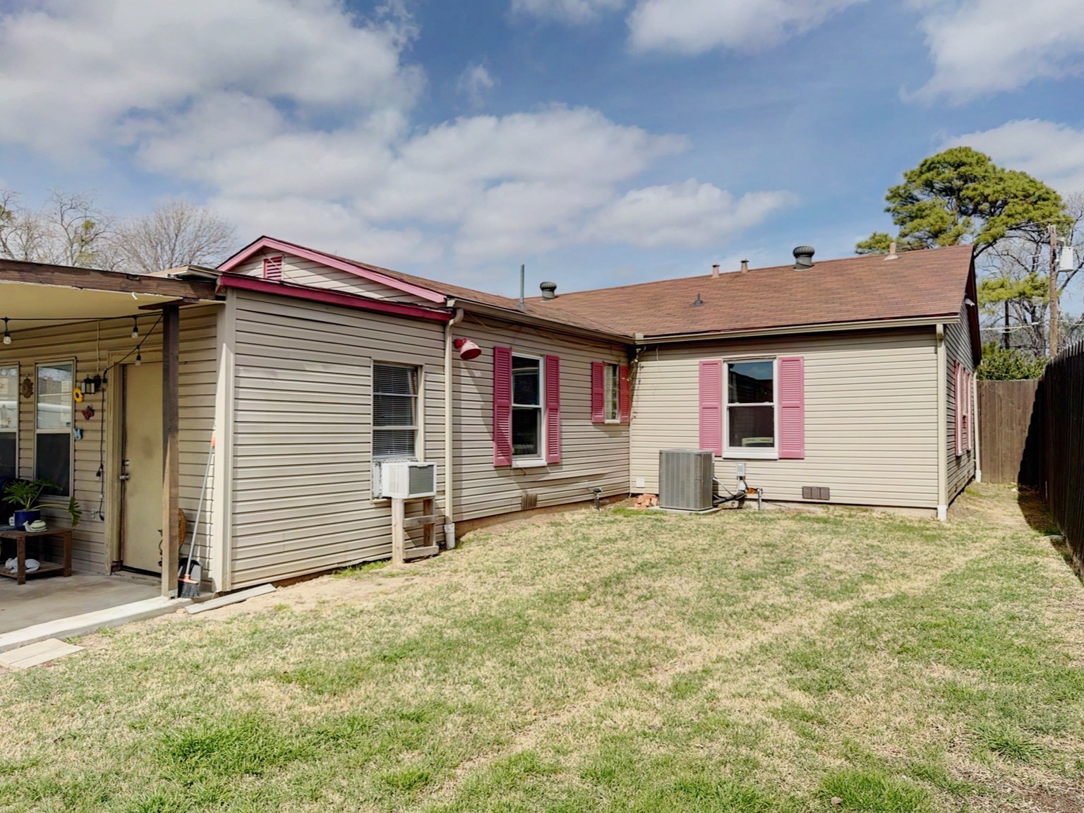 634 Oak Ridge Lane