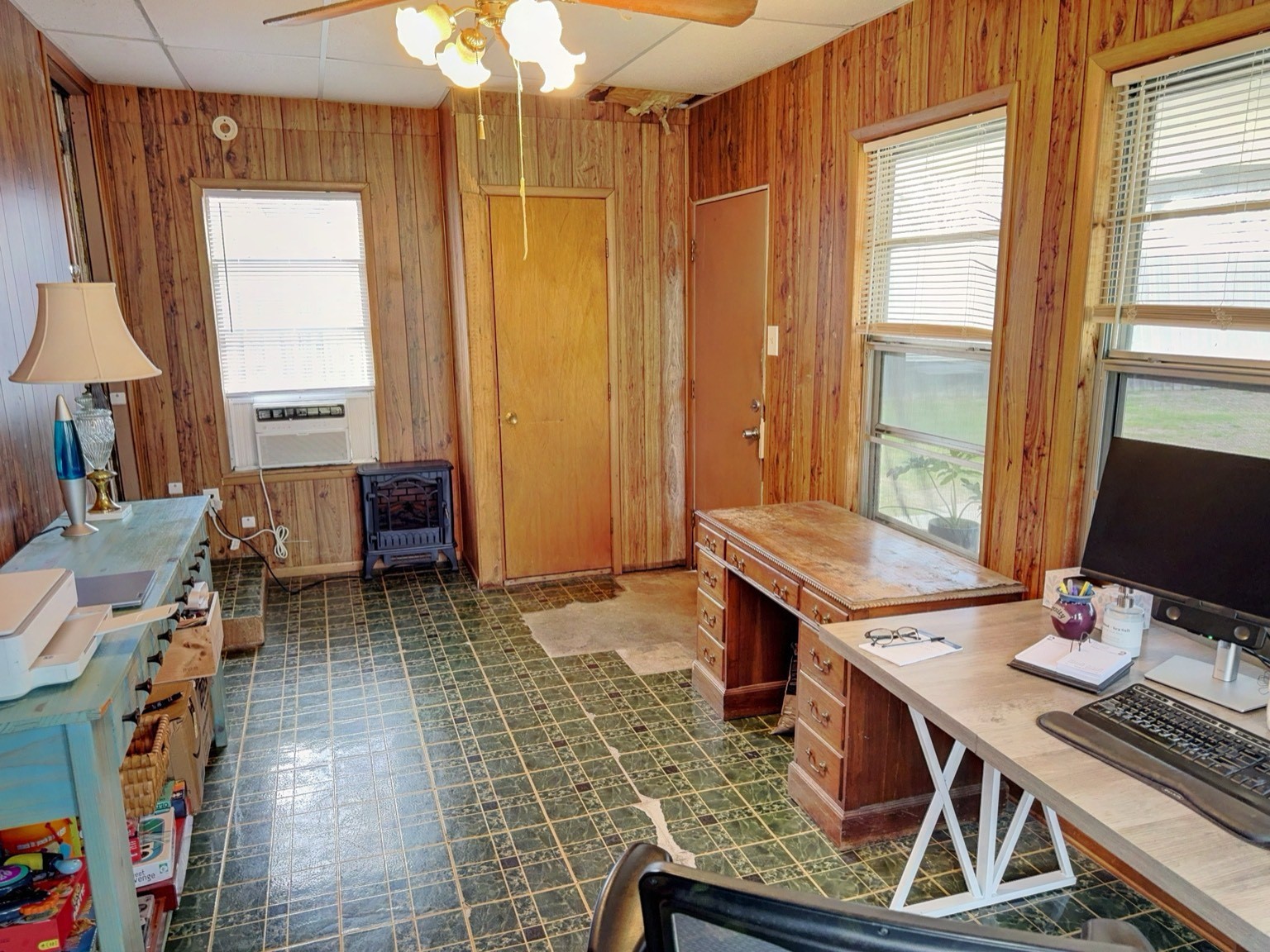 634 Oak Ridge Lane