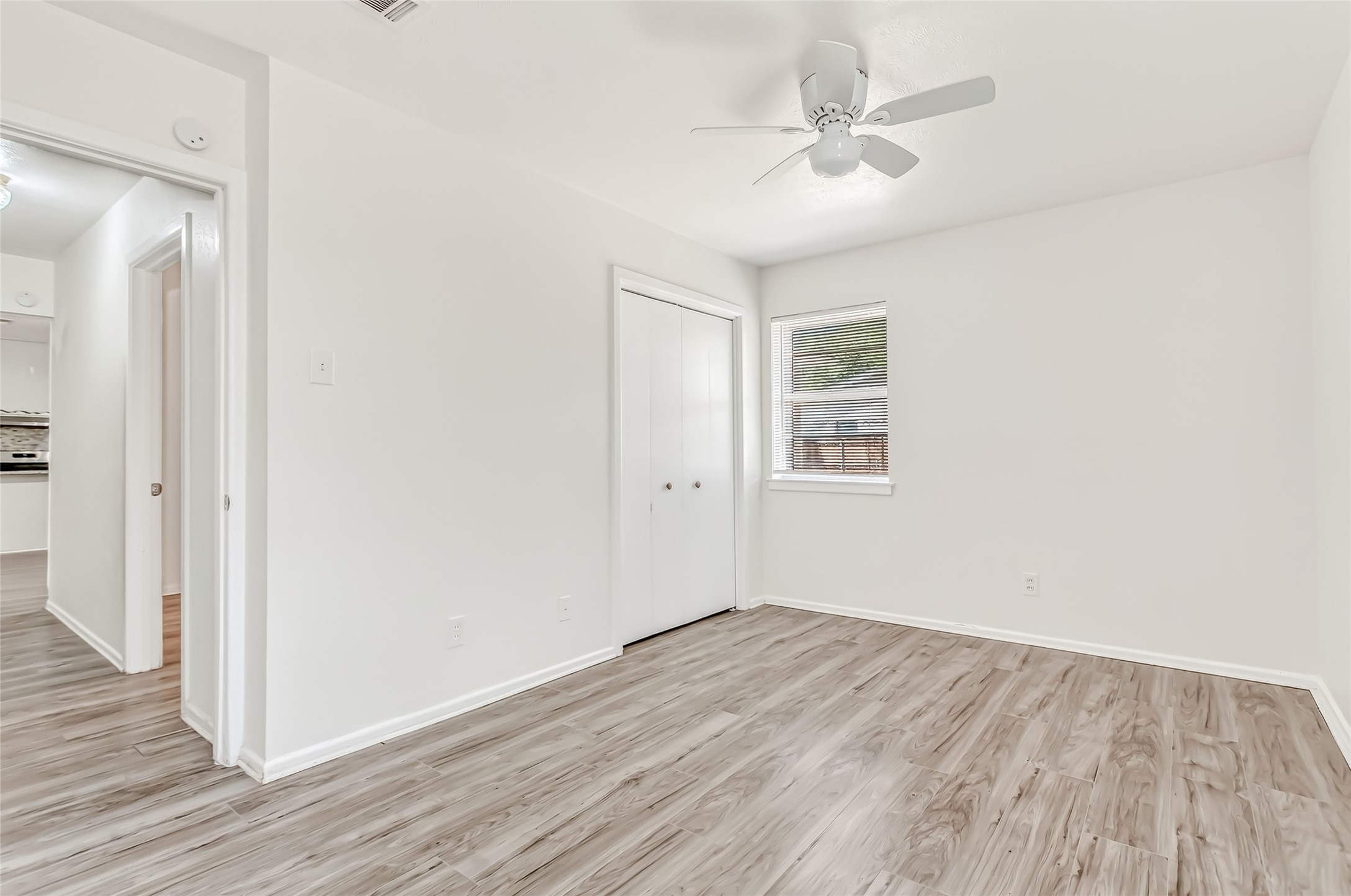 3009 W 11th Street