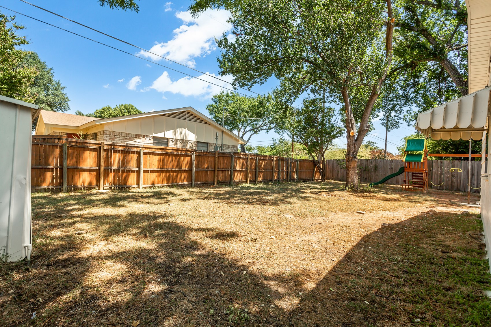 3009 W 11th Street