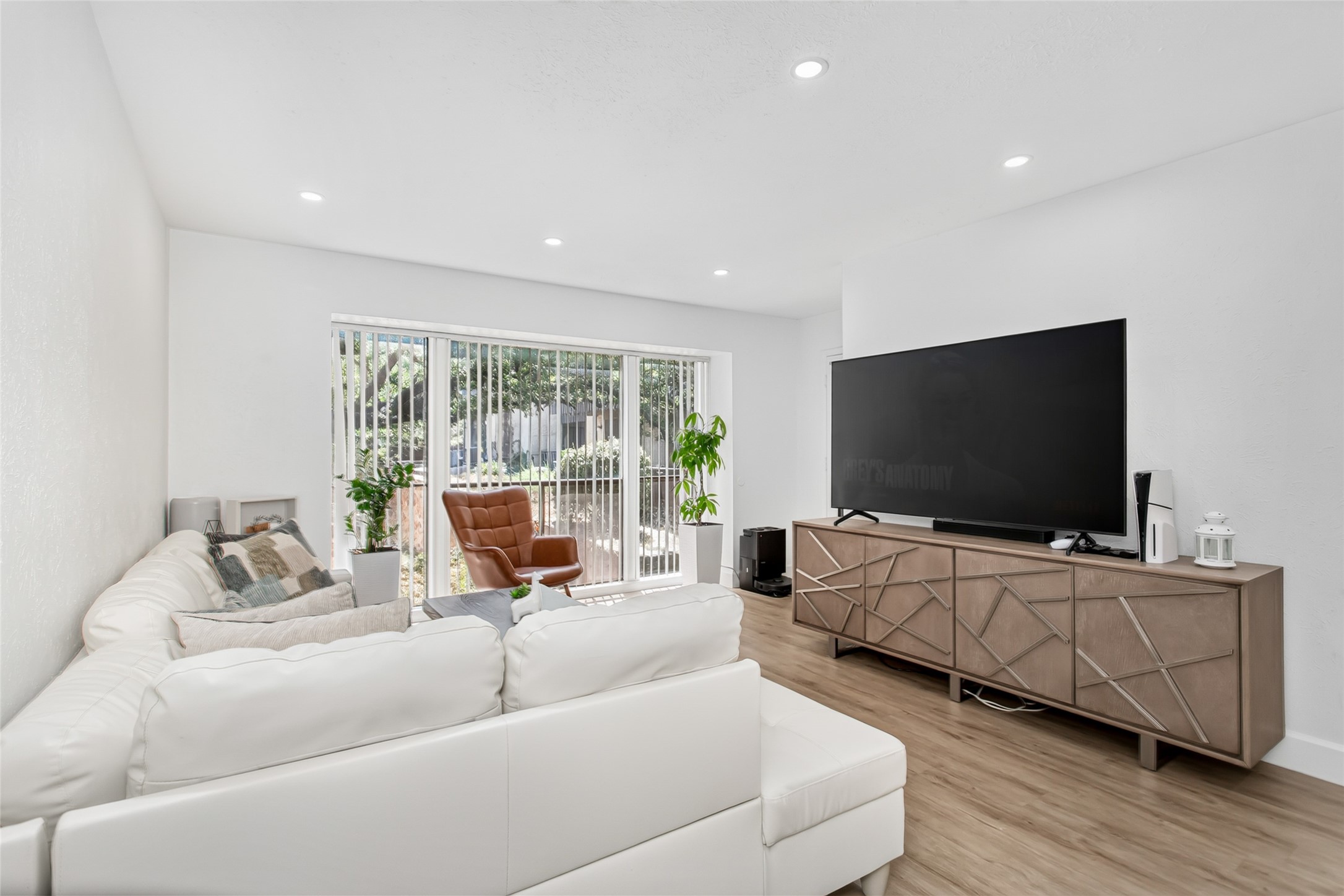 4541 N O Connor Road 2243