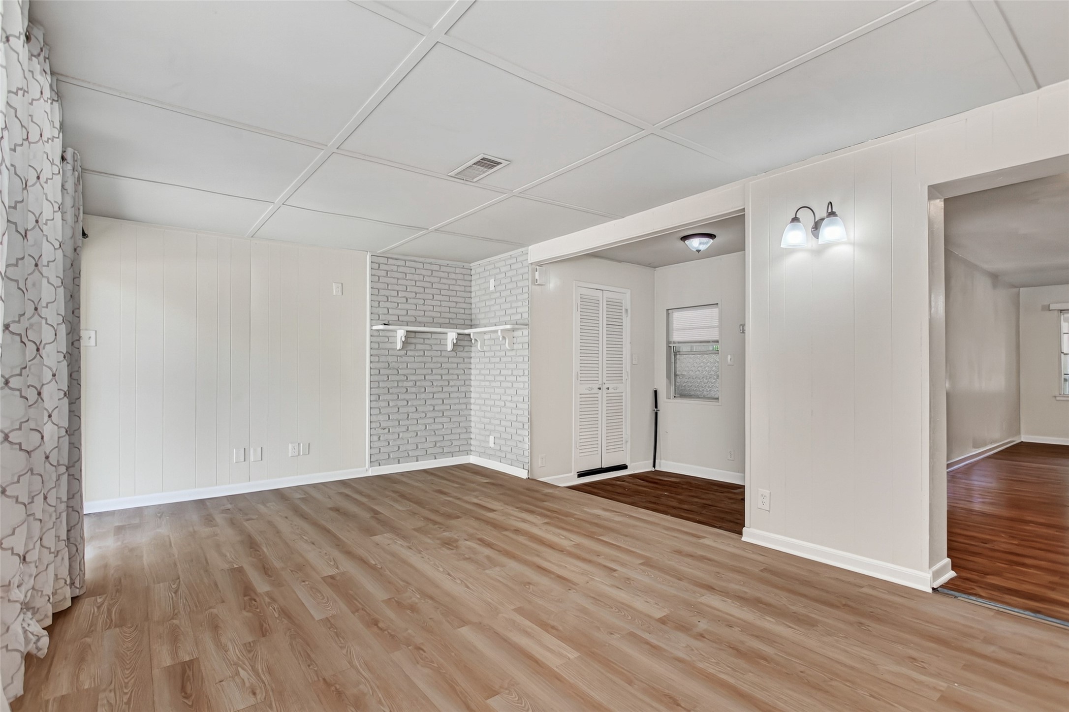 1203 Sunnybrook Drive