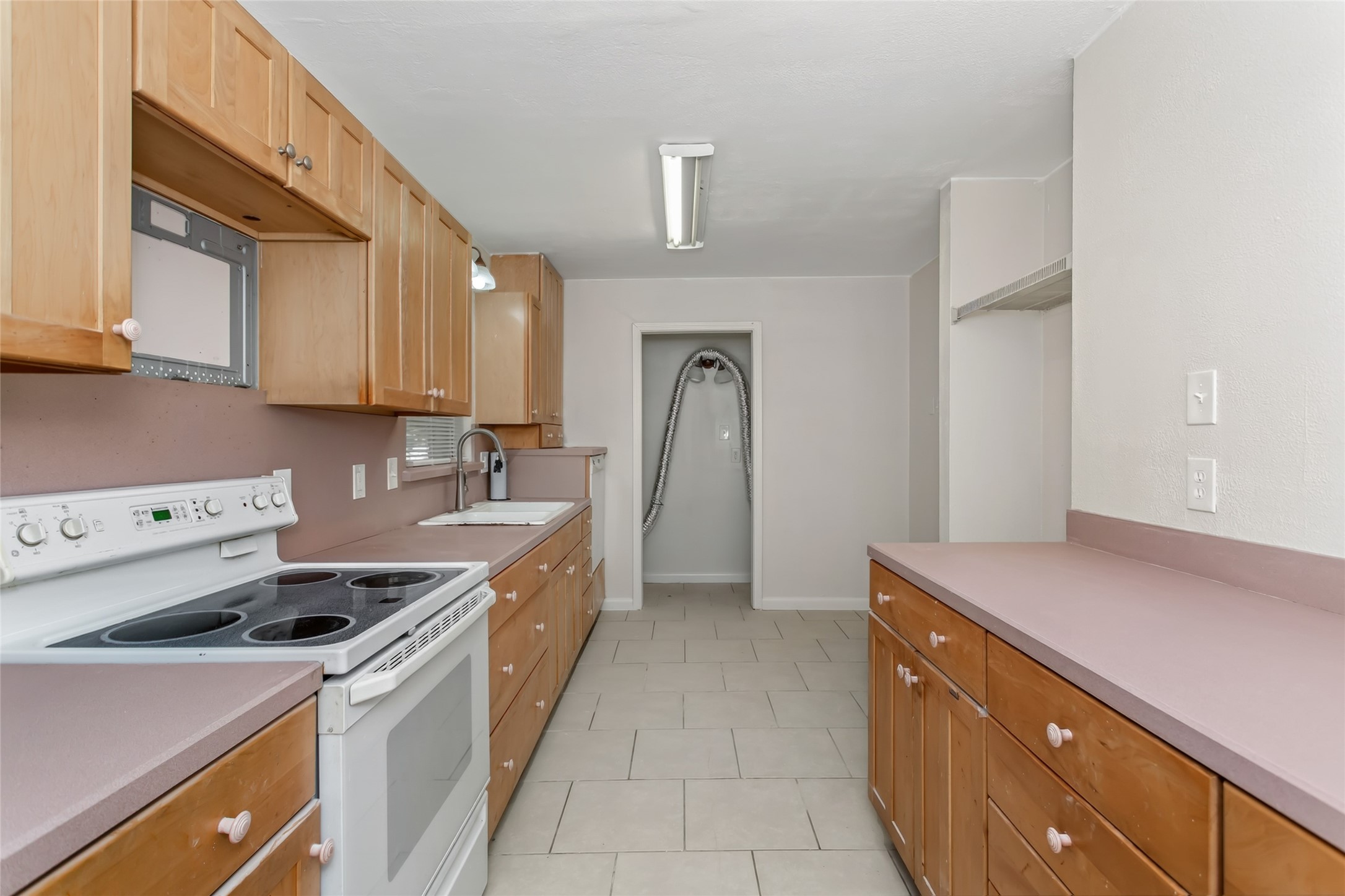 1203 Sunnybrook Drive