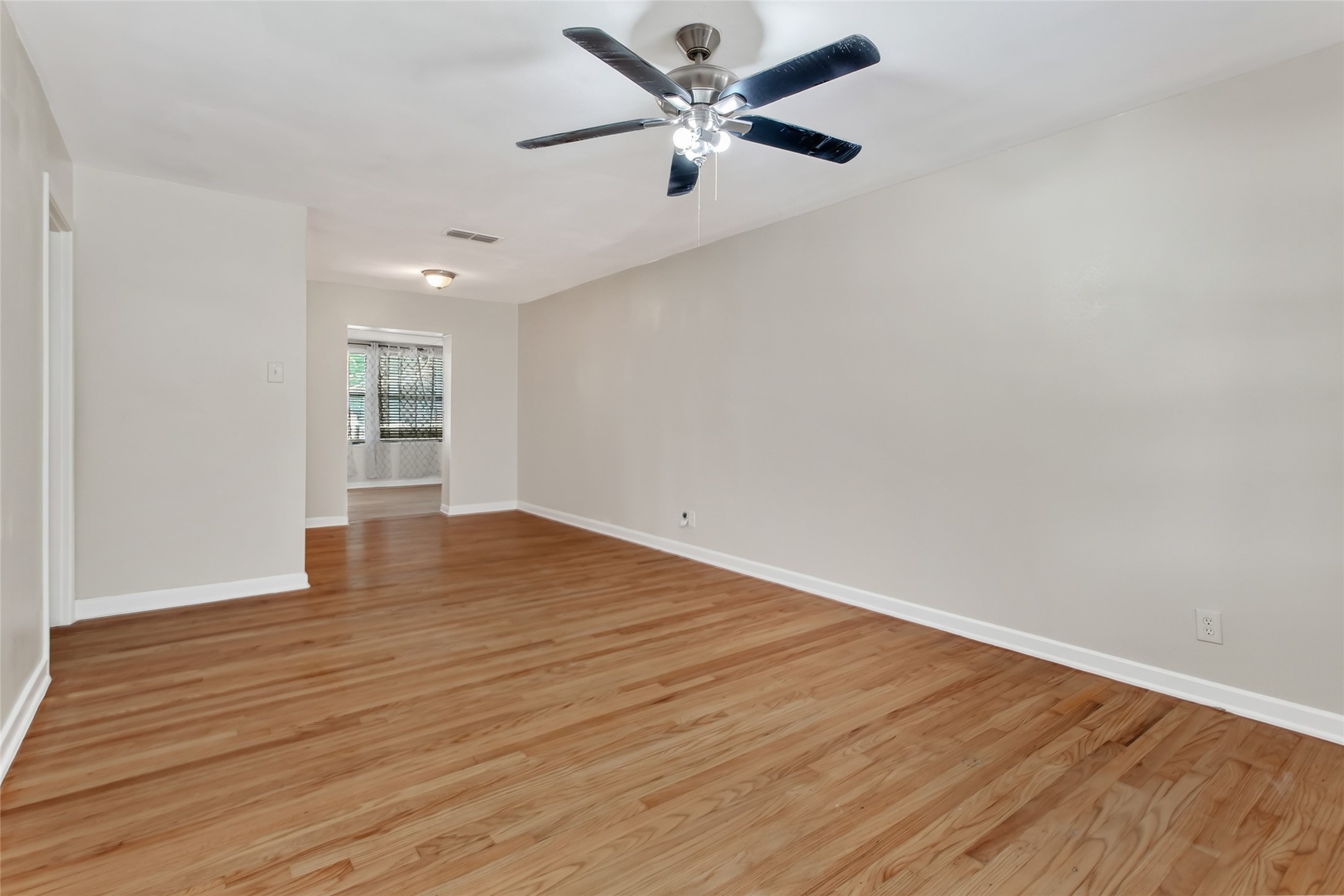 1203 Sunnybrook Drive