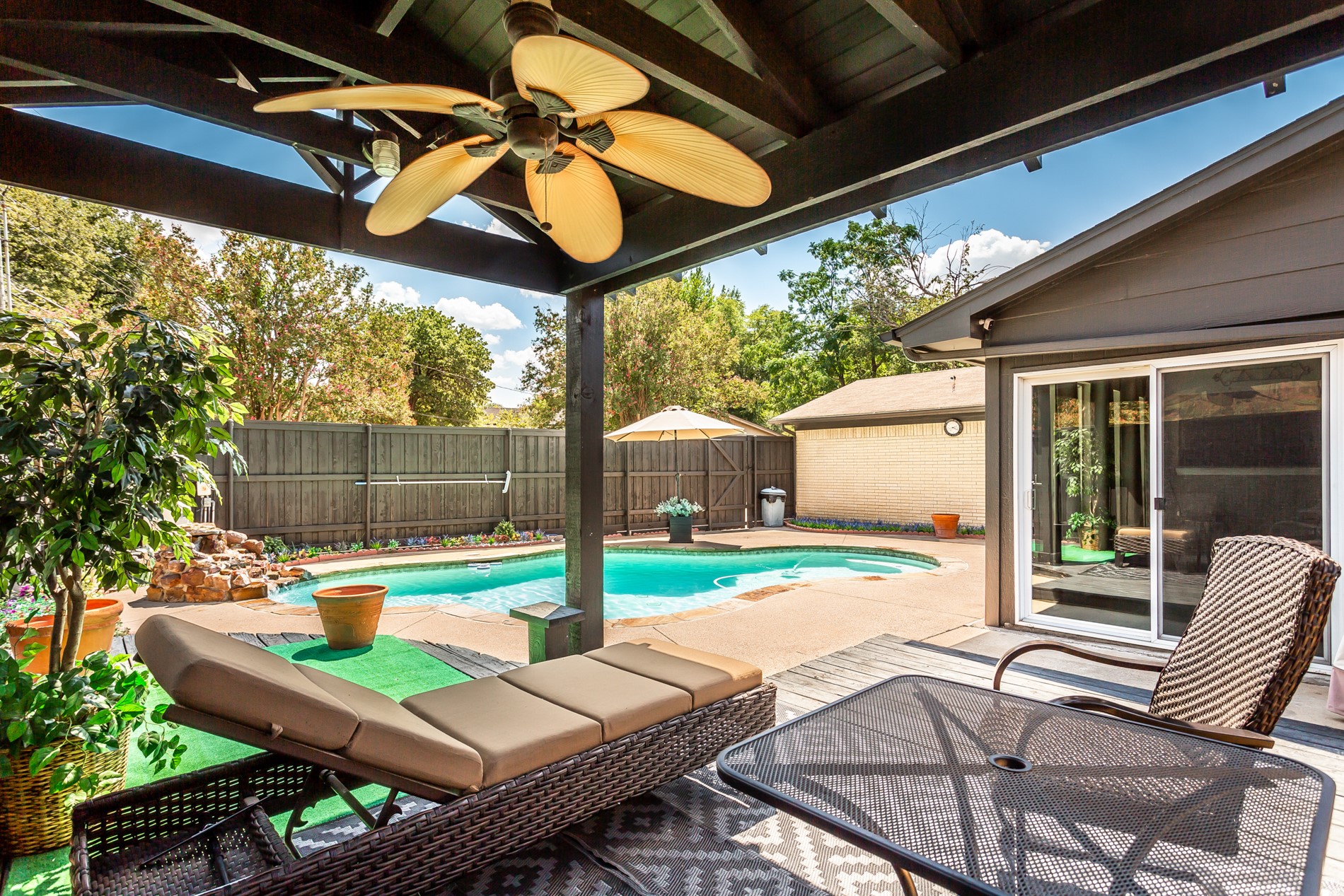 2600 Quail Valley