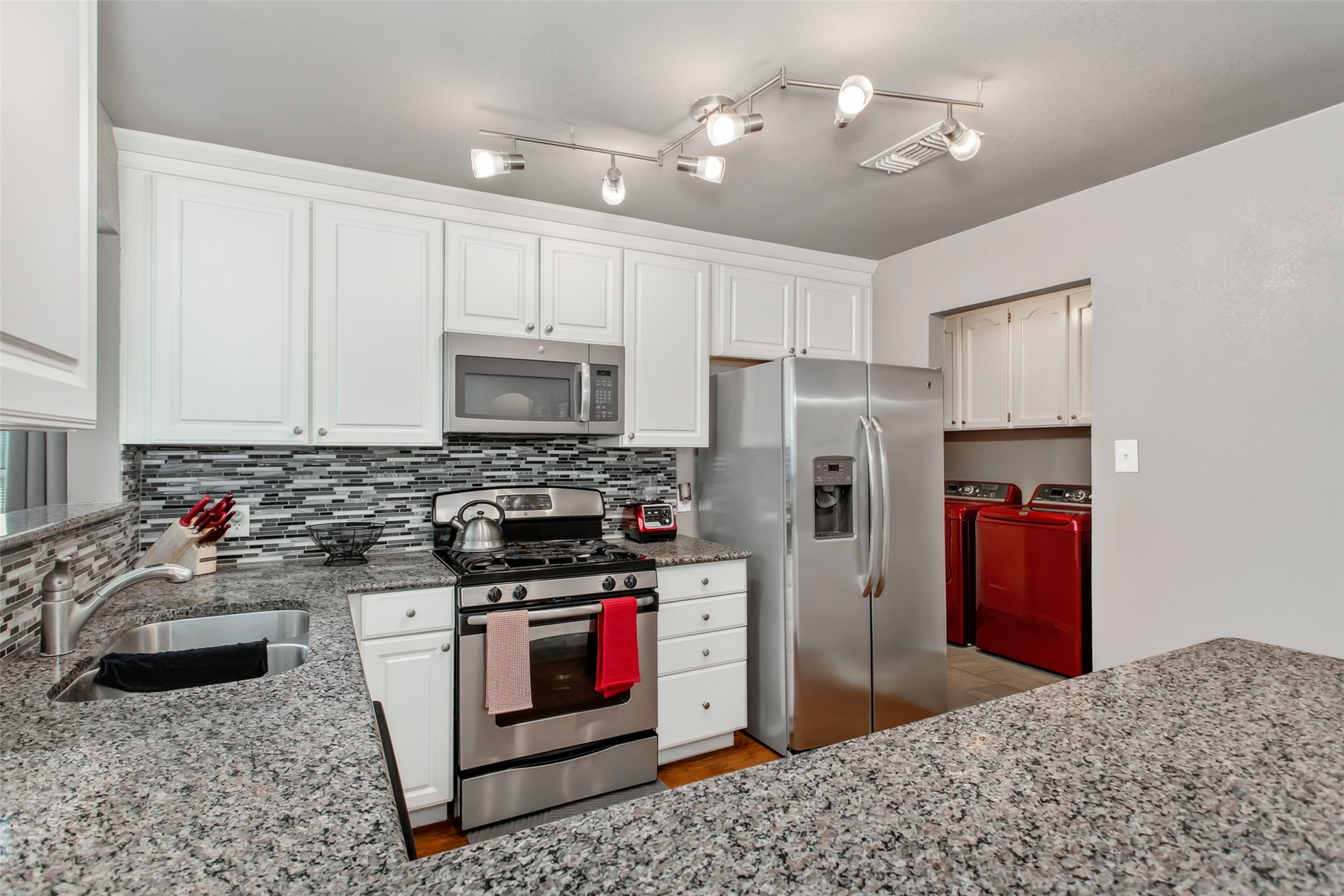 2600 Quail Valley