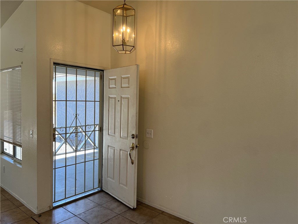 11812 Begonia Avenue