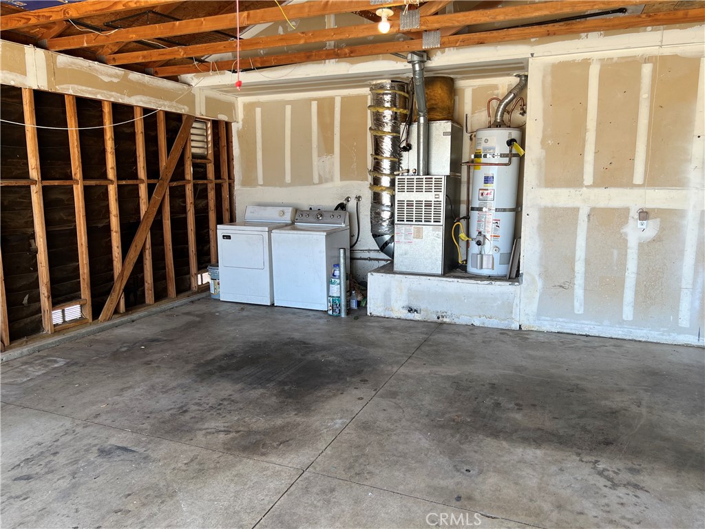 11812 Begonia Avenue