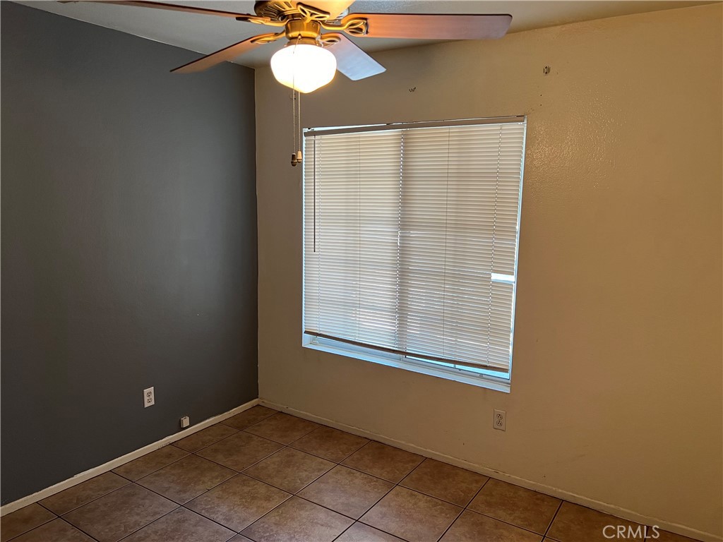 11812 Begonia Avenue