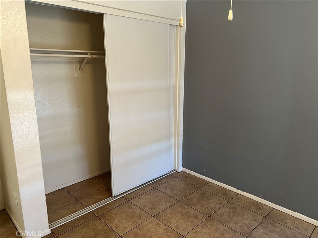 11812 Begonia Avenue